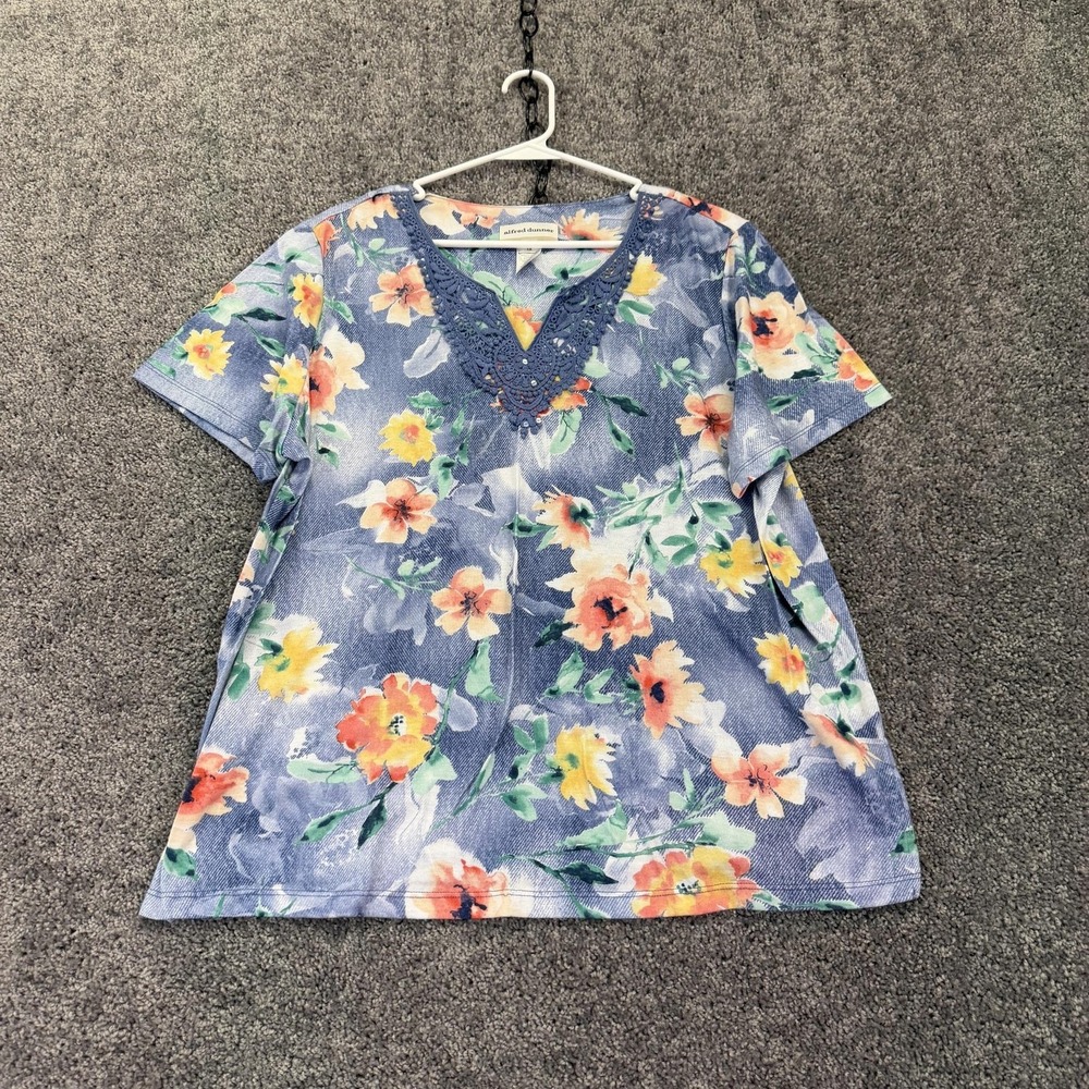 Alfred Dunner Shirt Womens 1X Multicolor Floral V Neck Crochet Trim Casual Top